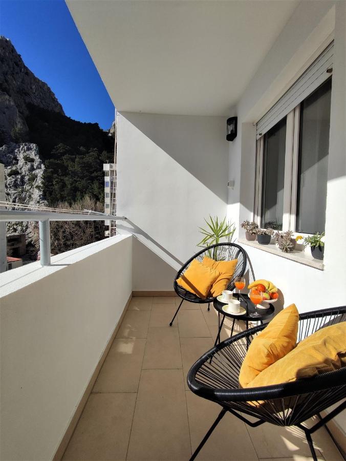 Center Apartment Pia Omiš Exterior foto